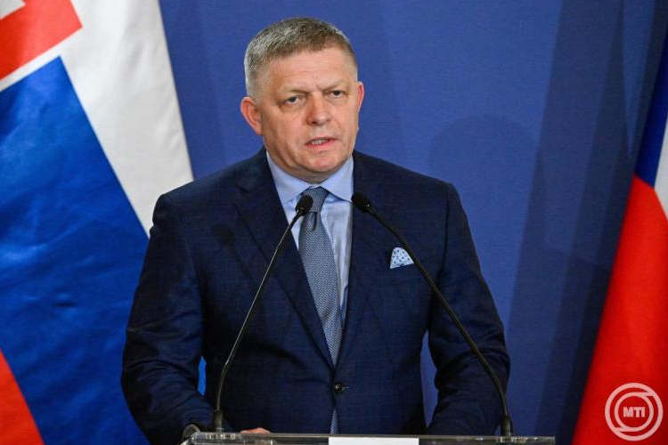 Robert Fico: Szlovákia kész árammal segíteni Magyarországnak