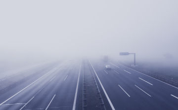 Enyhe, de borult, párás idő várható a jövő héten, többször kell csapadékra készülni