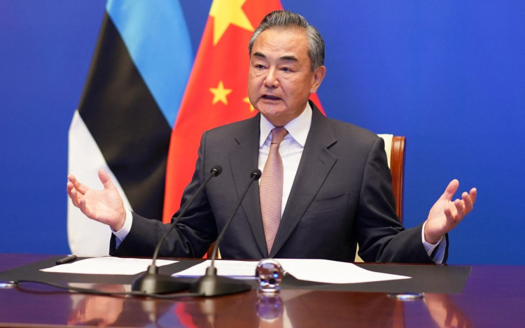 Kínai külügyminiszter: a világ nem térhet vissza a \