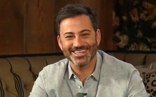 Újra Jimmy Kimmel az Emmy-díjátadó házigazdája