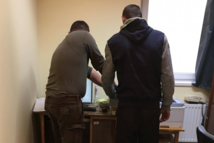 Két kutyát ölt a Sióba egy állatkínzó